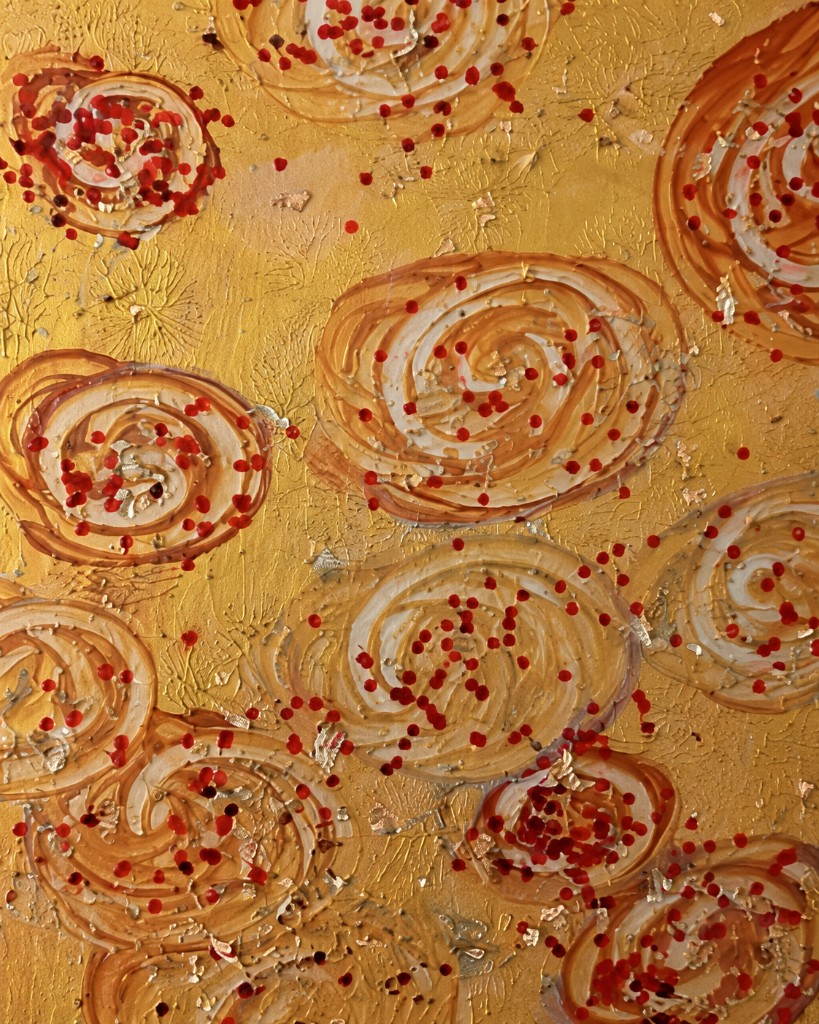 Détail matière et spirales — peinture Gülen Y., photo Djan Studio
